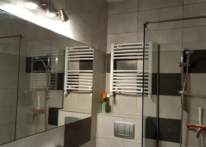 Taniespanie Rokietnica ホームステイ